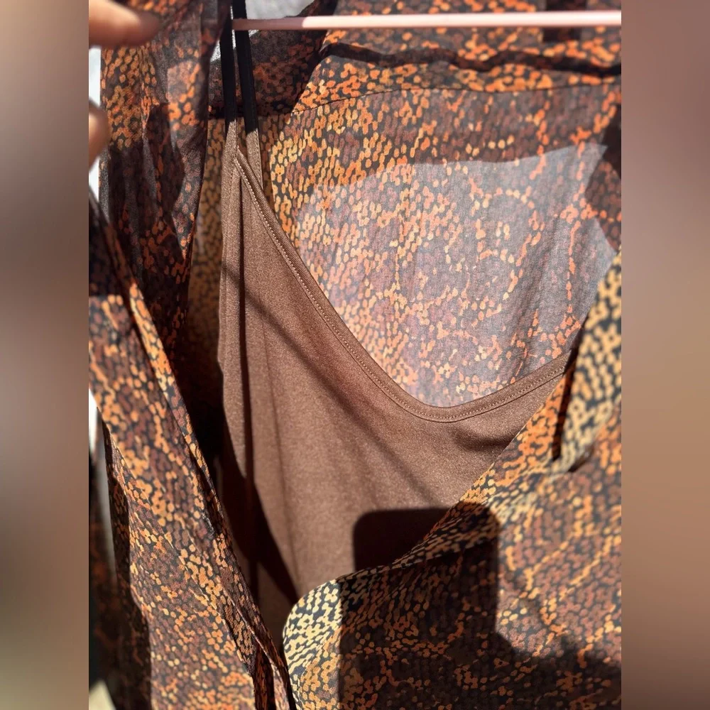 H&M dress - Picture 4 of 7